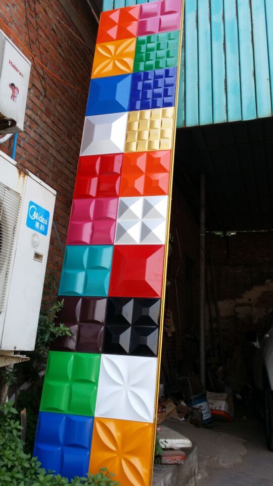 漯河意達(dá)鋼材彩鋼瓦廠 三維扣板安裝說明(圖1)